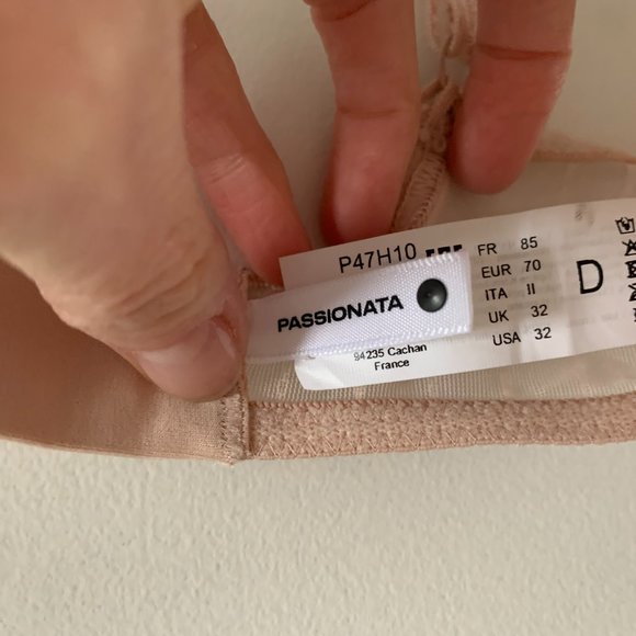 Chantelle Maddie Passionata Demi Bra 32D - Picture 4 of 6